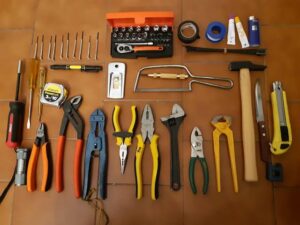 Top-Tools-Every-DIY-Enthusiast-Needs-for-Repairs